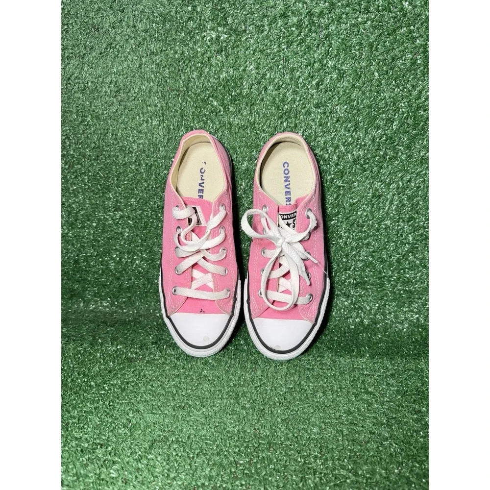 Converse Chuck Taylor All Star Youth Kids Size 1Y Girls Pink White Walking Shoes
